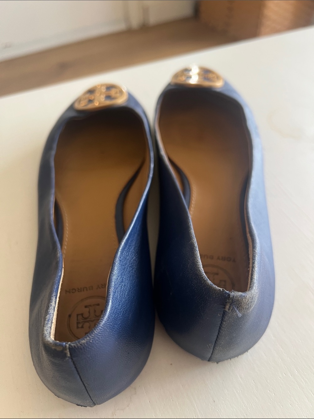 Tory Burch Navy Leather Logo Ballet Flats with Gold Emblem - Picture 4 of 6